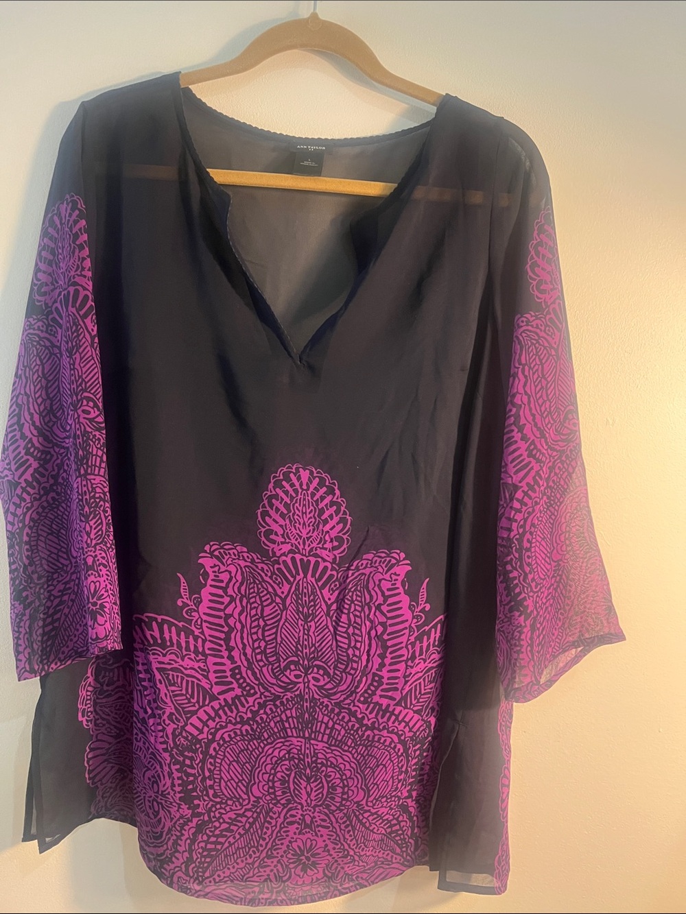Women’s Black Tunic Top with Fuchsia Print